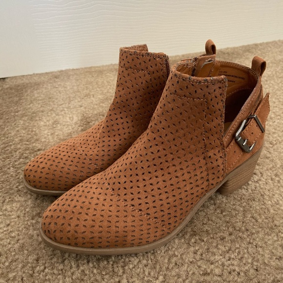 Universal Thread Shoes - Universal Thread Booties